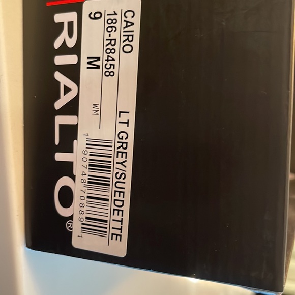 Rialto Gray suede boots - Picture 7 of 8